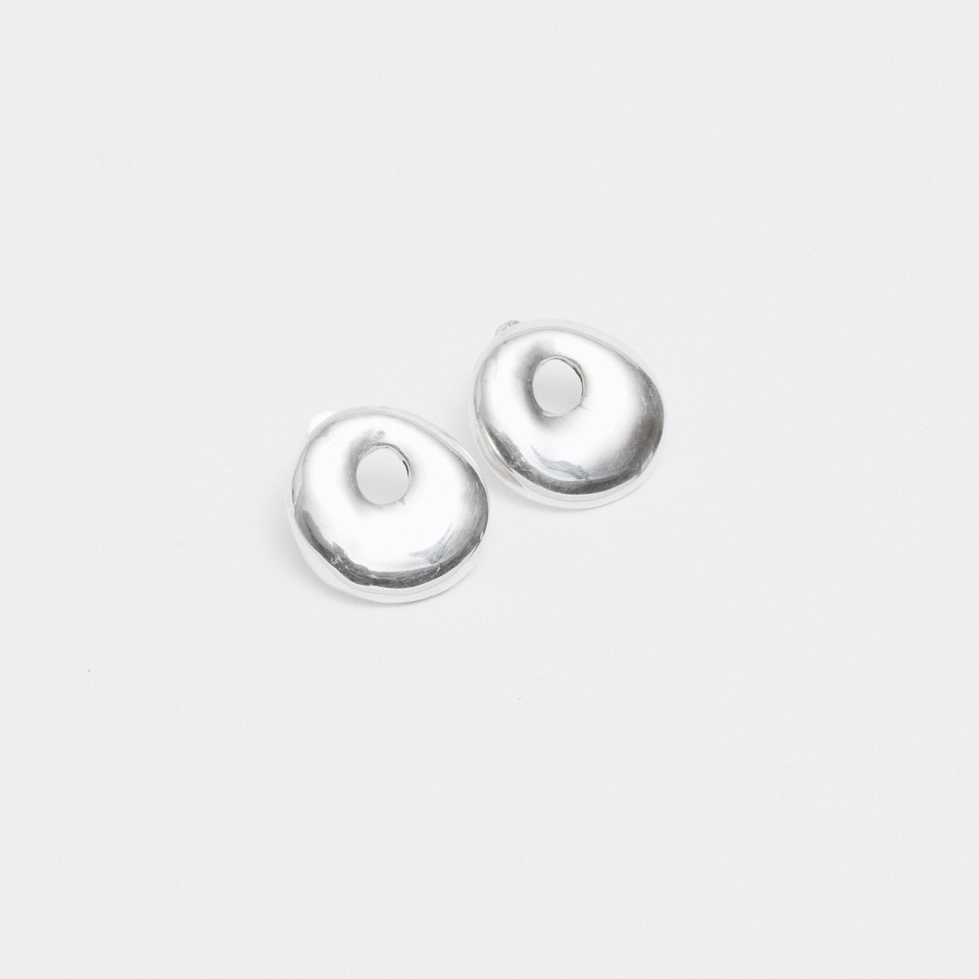 Egg earrings