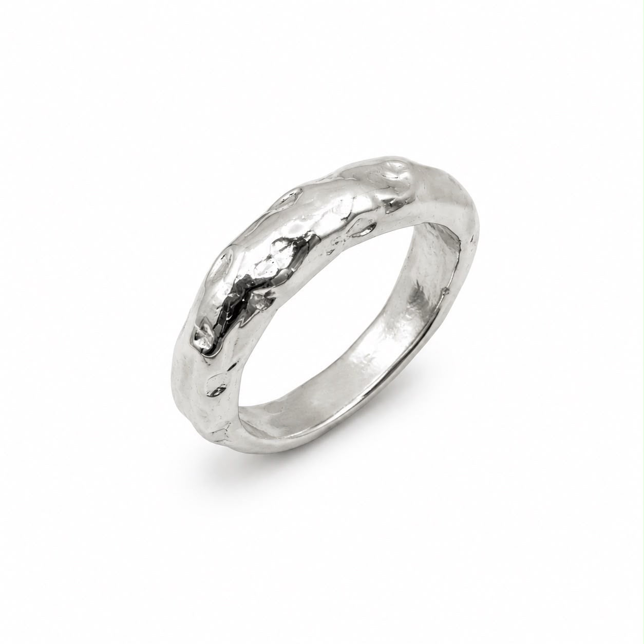 Wavy ring